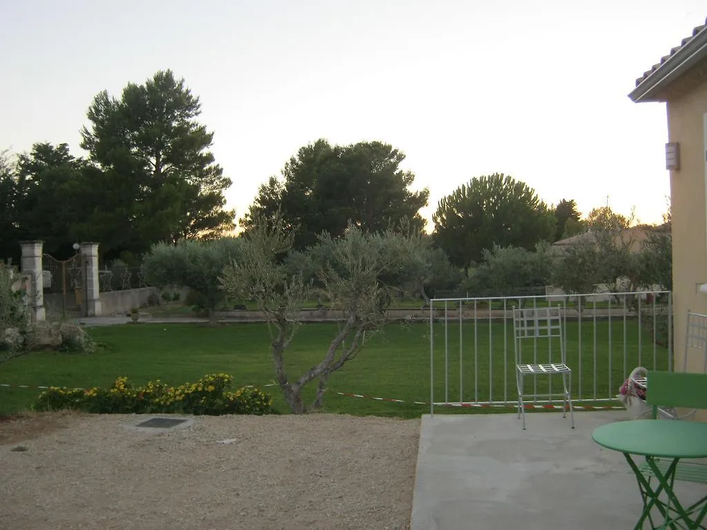 Le Jardin Des Tourterelles Villa Robion en Luberon France