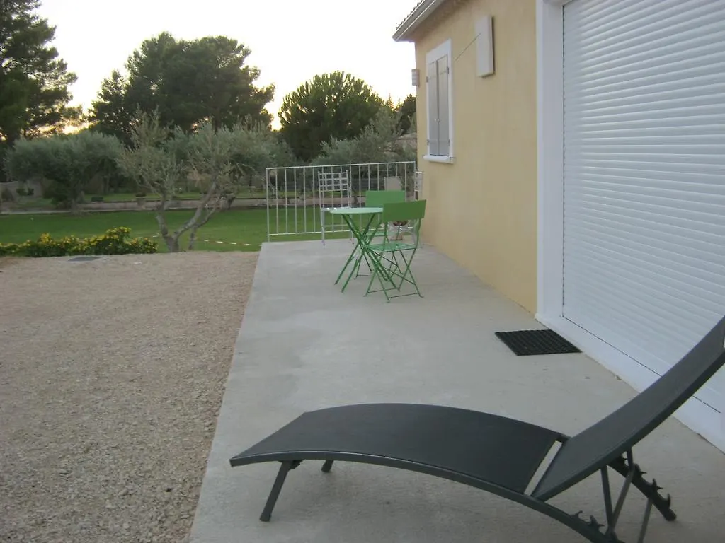 Holiday home Le Jardin Des Tourterelles Villa Robion en Luberon France