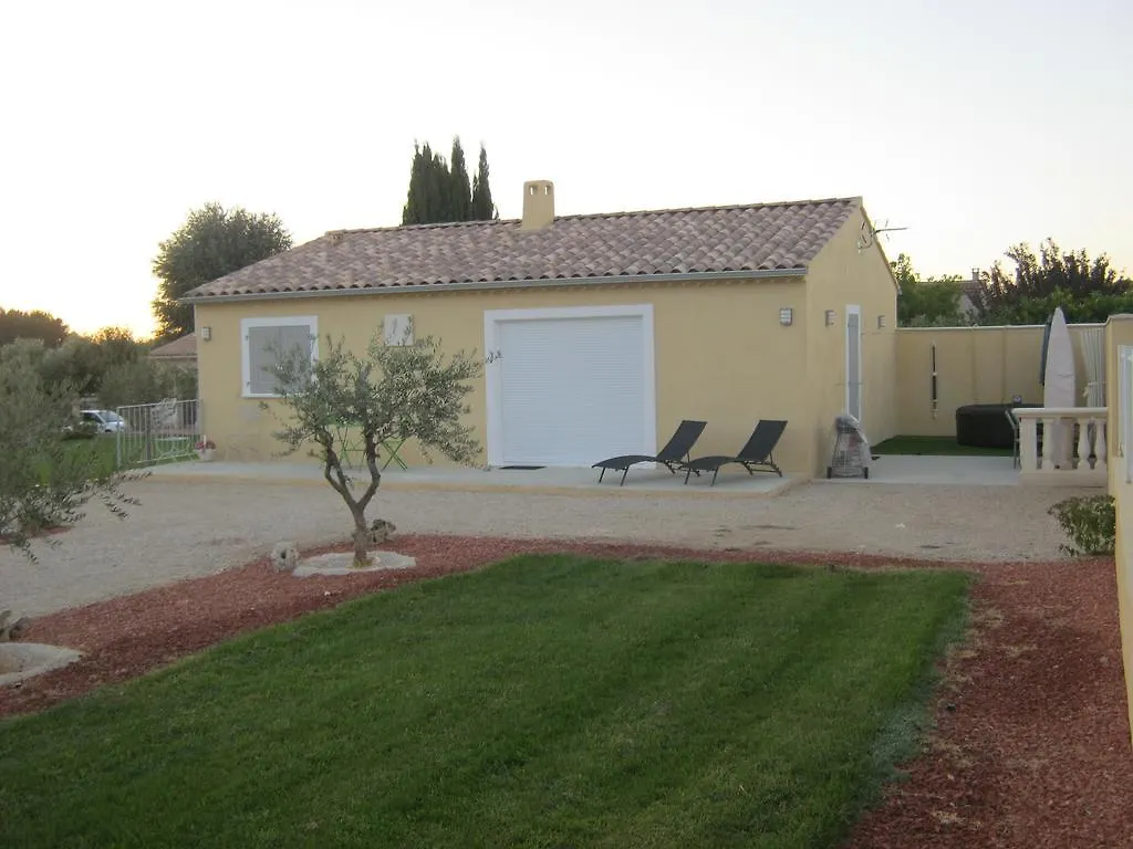 Le Jardin Des Tourterelles Villa Robion en Luberon 0*,